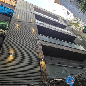 Ultra-Modern Luxury Builder Floors / Independent Building